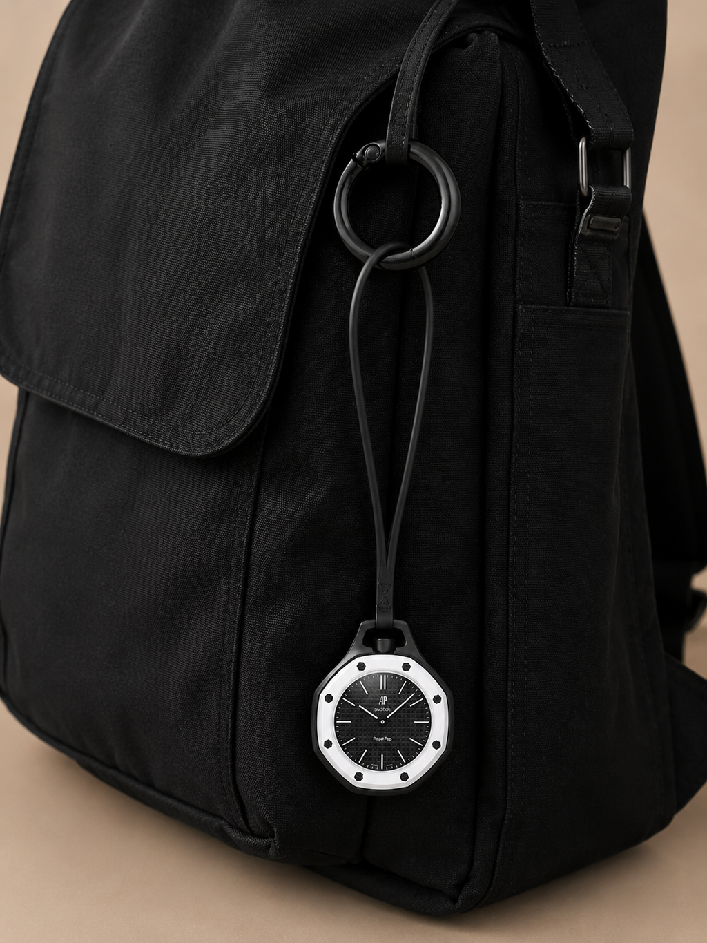 Royal Pop OCHO NEGRO Bag Gate Ring